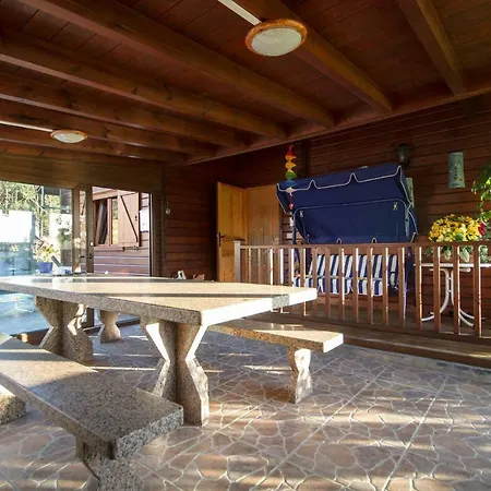Casa Campelinos Дом отдыха Думбрия